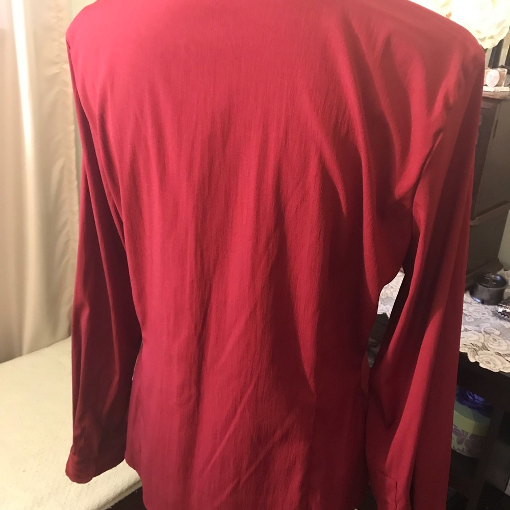Red button down shirt - Picture 3 of 5